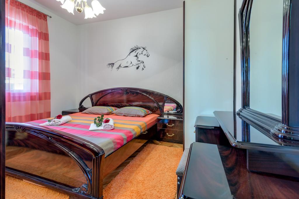 Apartment Marinely Kastela Luaran gambar